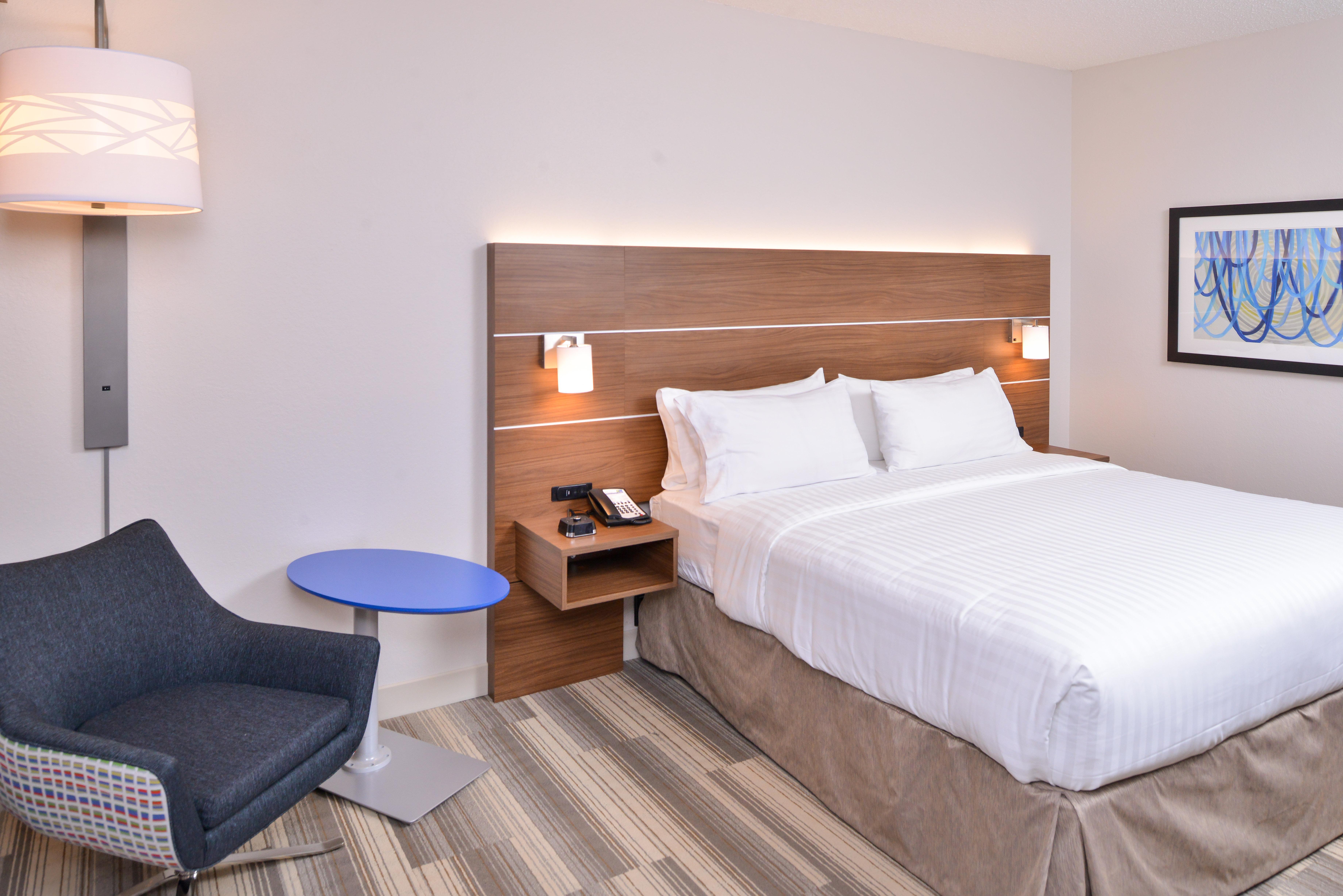 Holiday Inn Express Hotel & Suites Indianapolis Dtn-Conv Ctr By Ihg Indianápolis Exterior foto